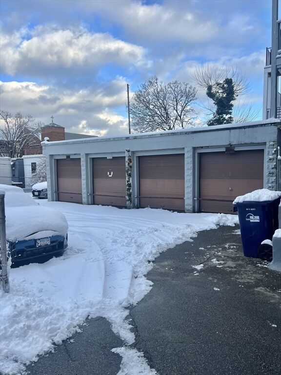 Property Photo:  158 Webster St  MA 02128 