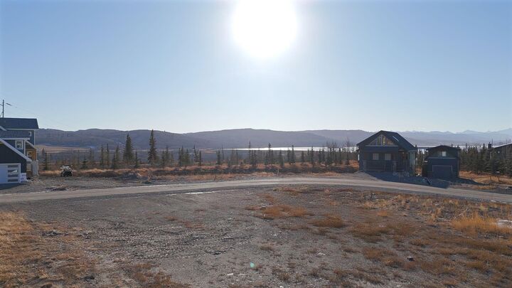 Property Photo: 624 Cottageclub Bend AB T4C 1B1