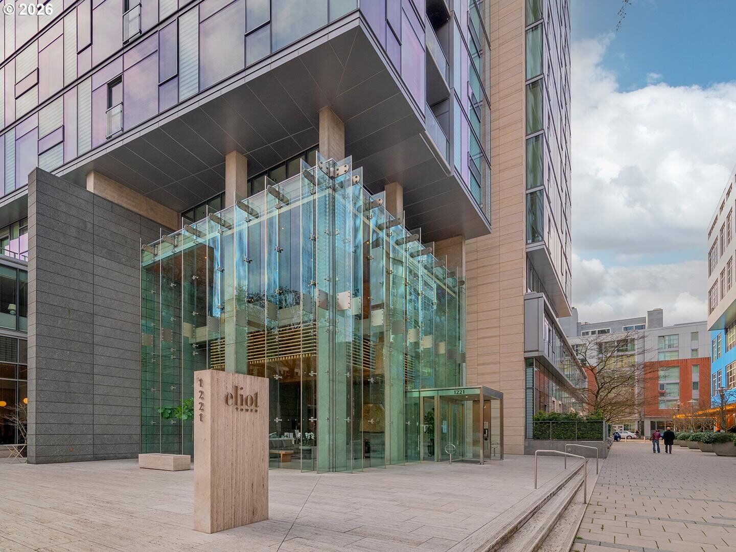 Property Photo:  1221 SW 10th Ave 1206  OR 97205 