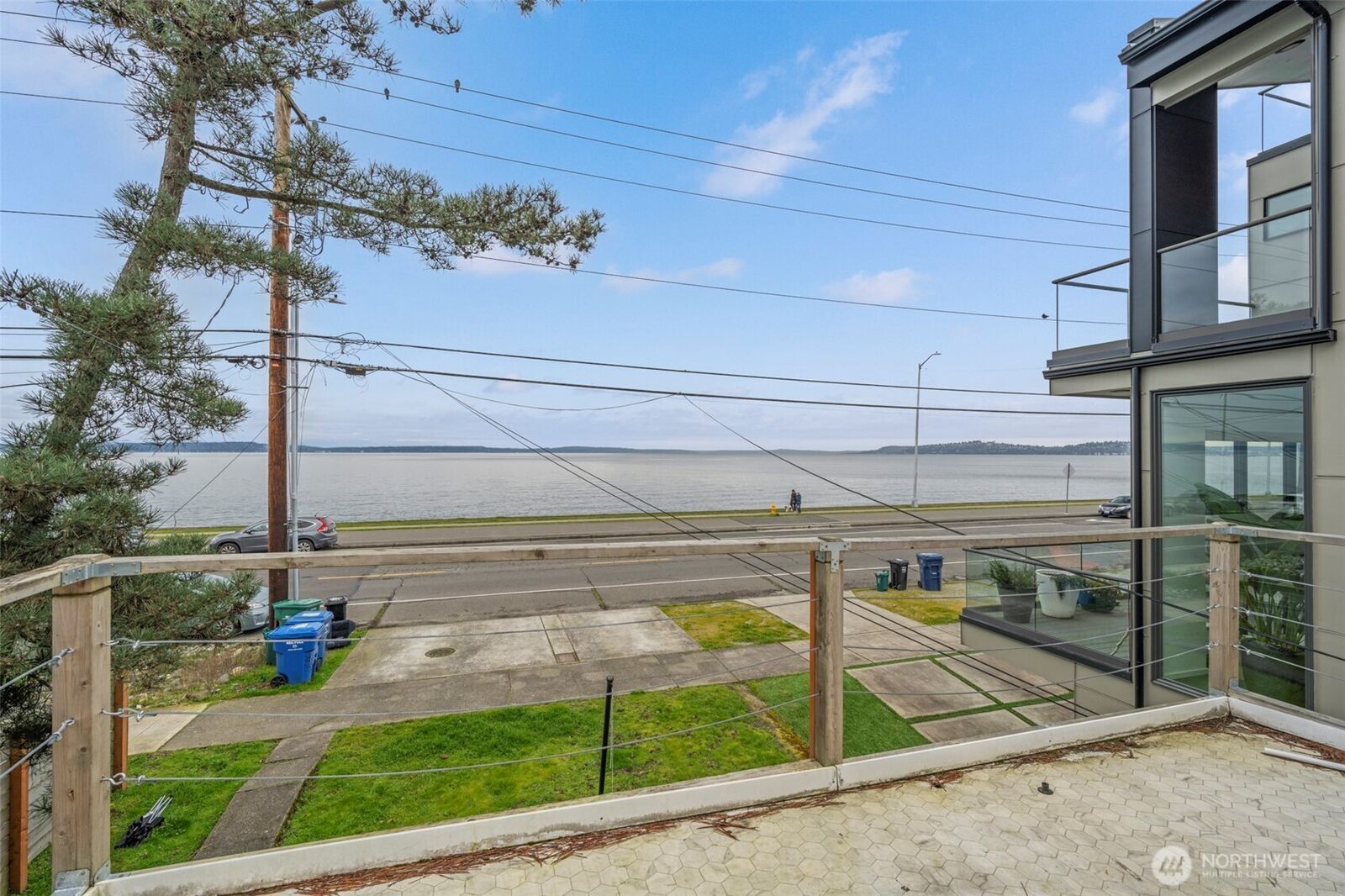 Property Photo:  1768  Alki Avenue SW  WA 98116 