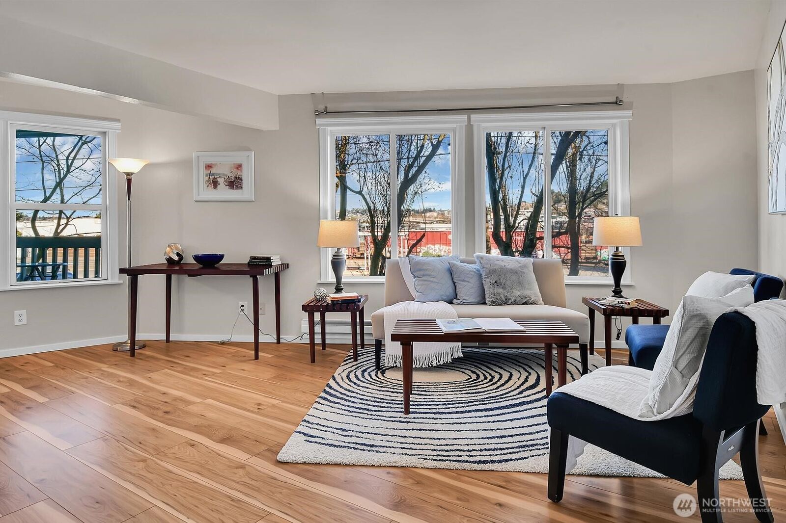 Property Photo:  3413  Gilman Avenue W 201  WA 98199 