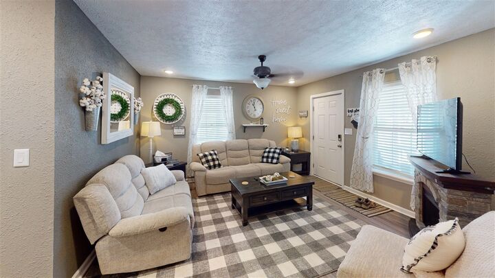 Property Photo:  1008 Lewis Avenue  KY 42101 