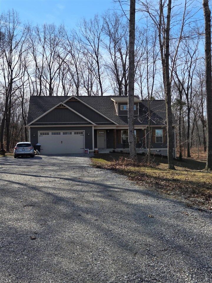Property Photo:  201 Ayers Lane  KY 42164 