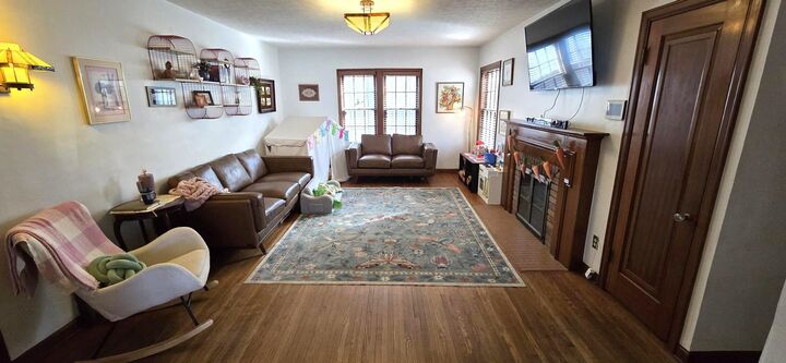 Property Photo:  3432 E Pine St  KS 67208 