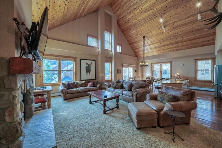 Property Photo:  100 Dercum Square 8359  CO 80435 