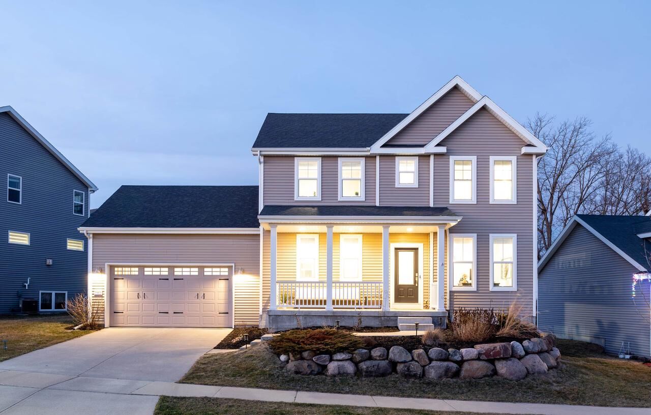 Property Photo: 10210 Shady Birch Trail WI 53593