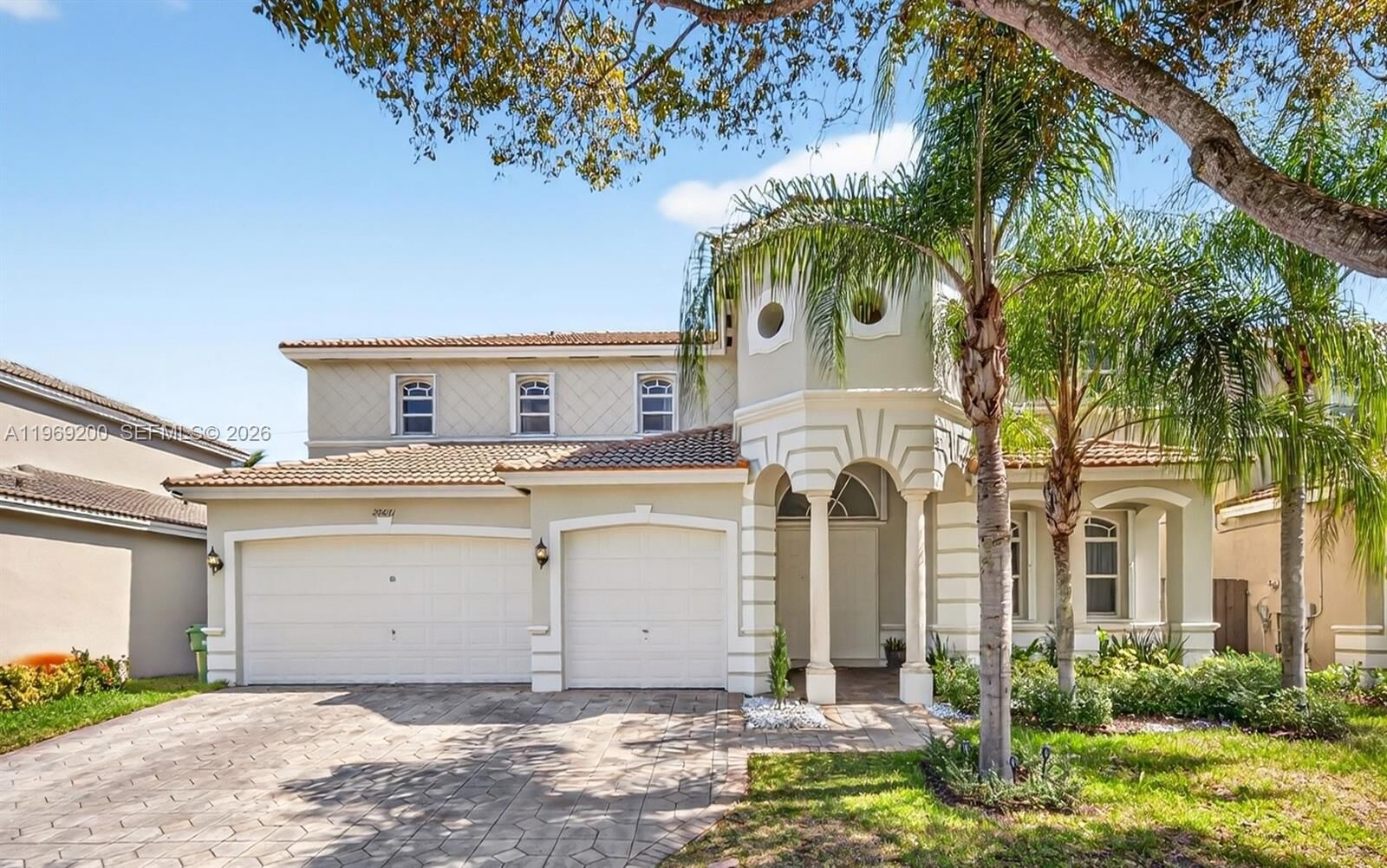 Property Photo:  20671 SW 87th Ct  FL 33189 