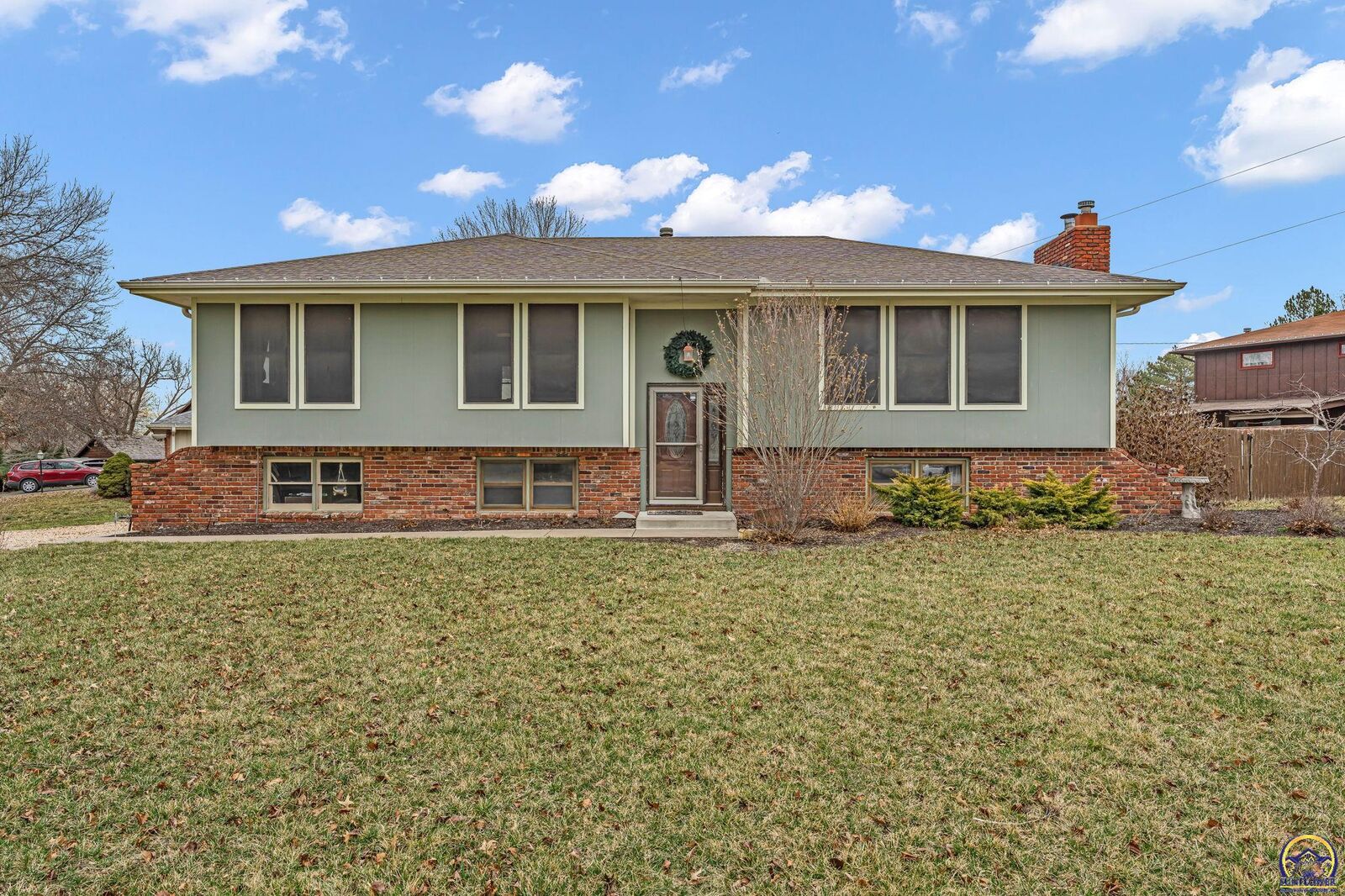 Property Photo:  2912 SE Burton St  KS 66605 