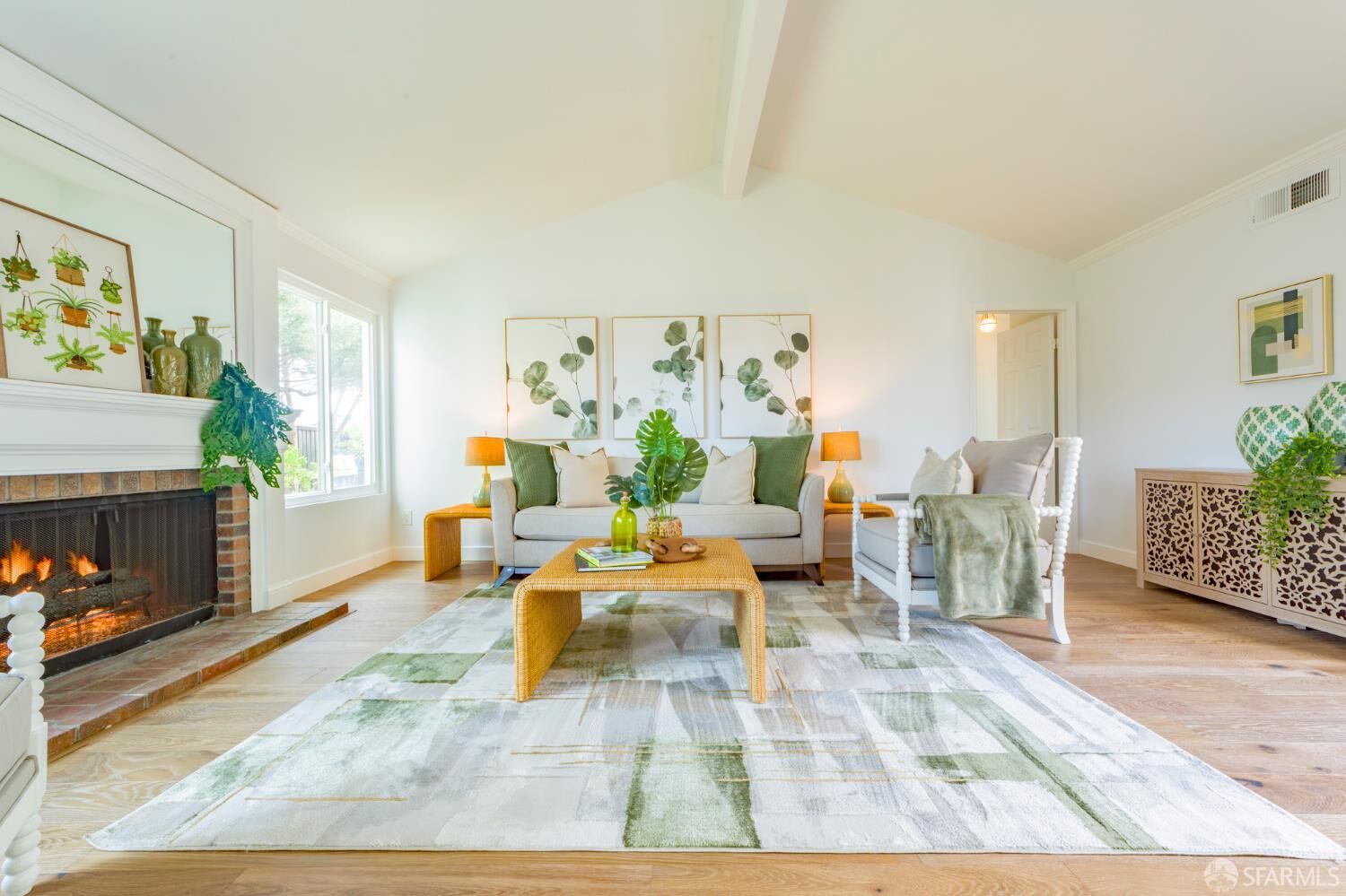 Property Photo: 267 Ennismore Court CA 94502