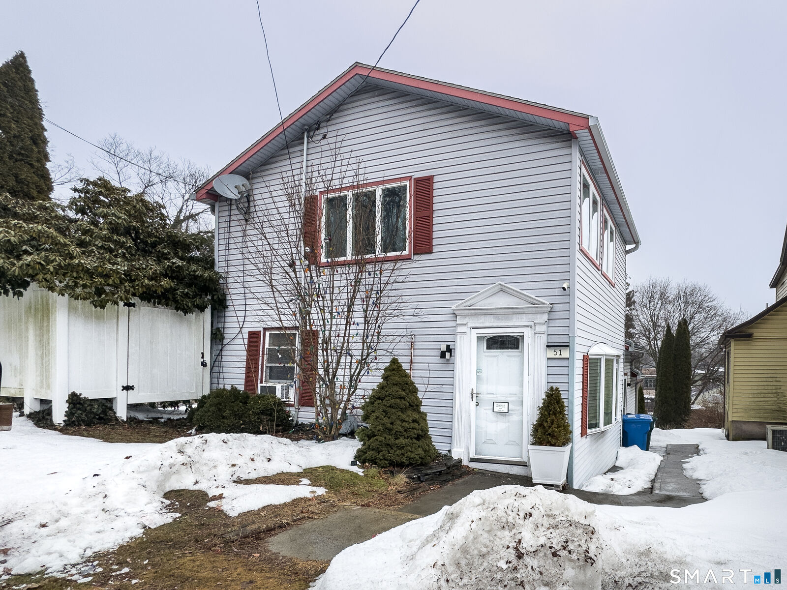 Property Photo:  51 Evergreen Avenue  CT 06518 