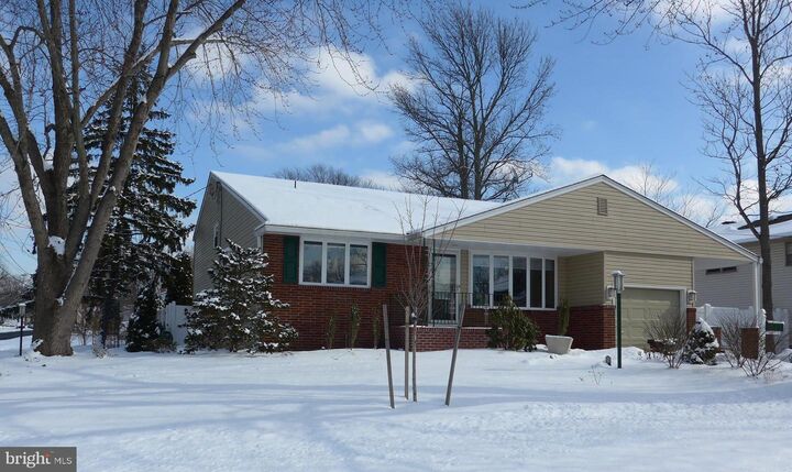 Property Photo: 1001 Rydal Road NJ 08034