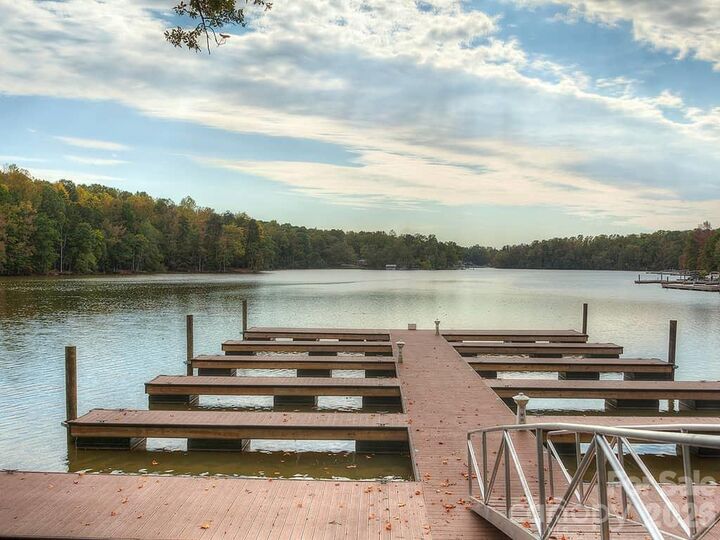 Property Photo:  8238 Merryvale Lane  NC 28214 