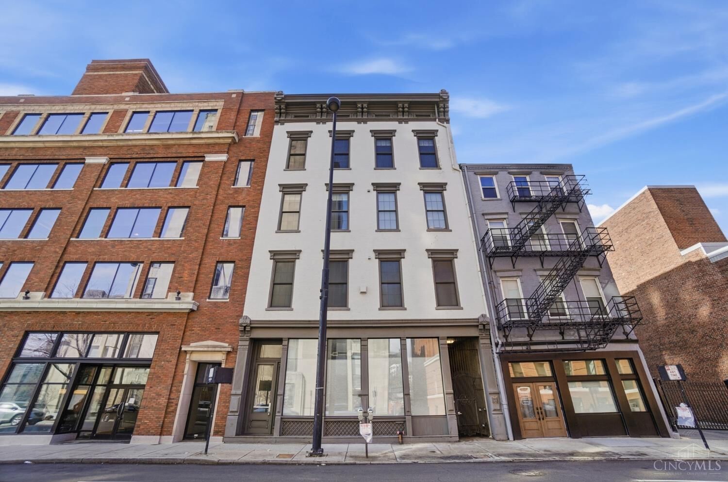 Property Photo:  813 Broadway Street  OH 45202 