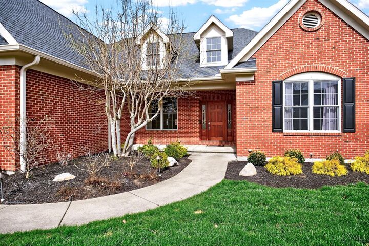 Property Photo:  1646 Fairway Crest  OH 45140 