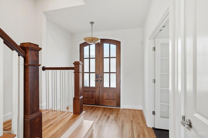 Property Photo: 3003 Riverside Drive OH 45226