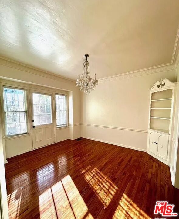 Property Photo:  10817 Lindbrook Dr  CA 90024 