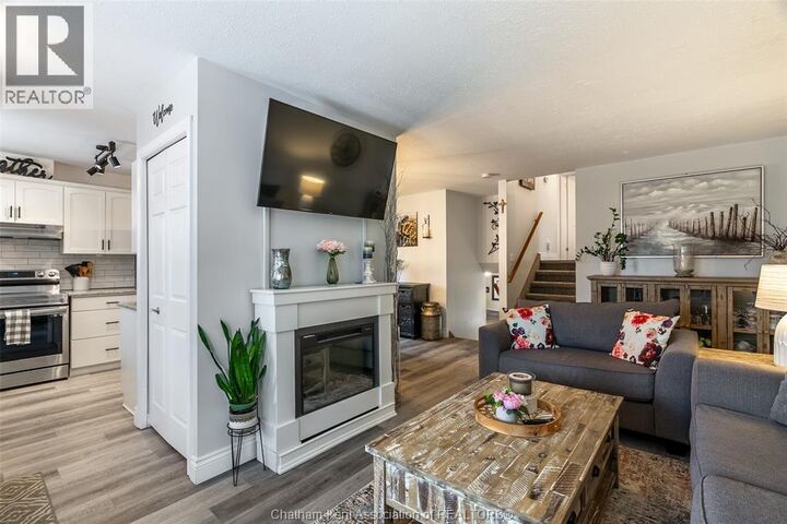 Property Photo: 192 Woods Street ON N7L 3R5