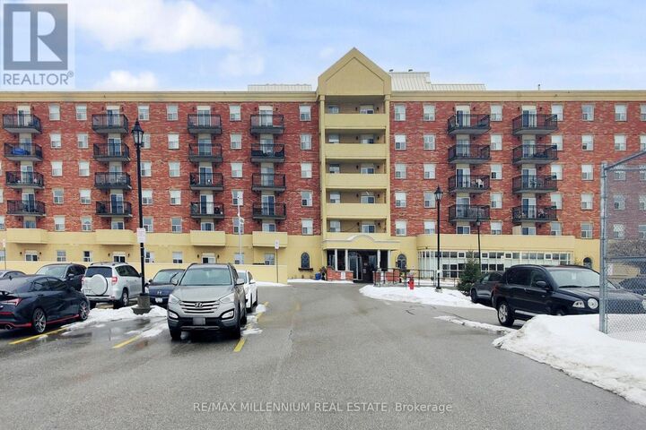 Property Photo:  7373 Martingrove Road 619  ON L4L 9K1 