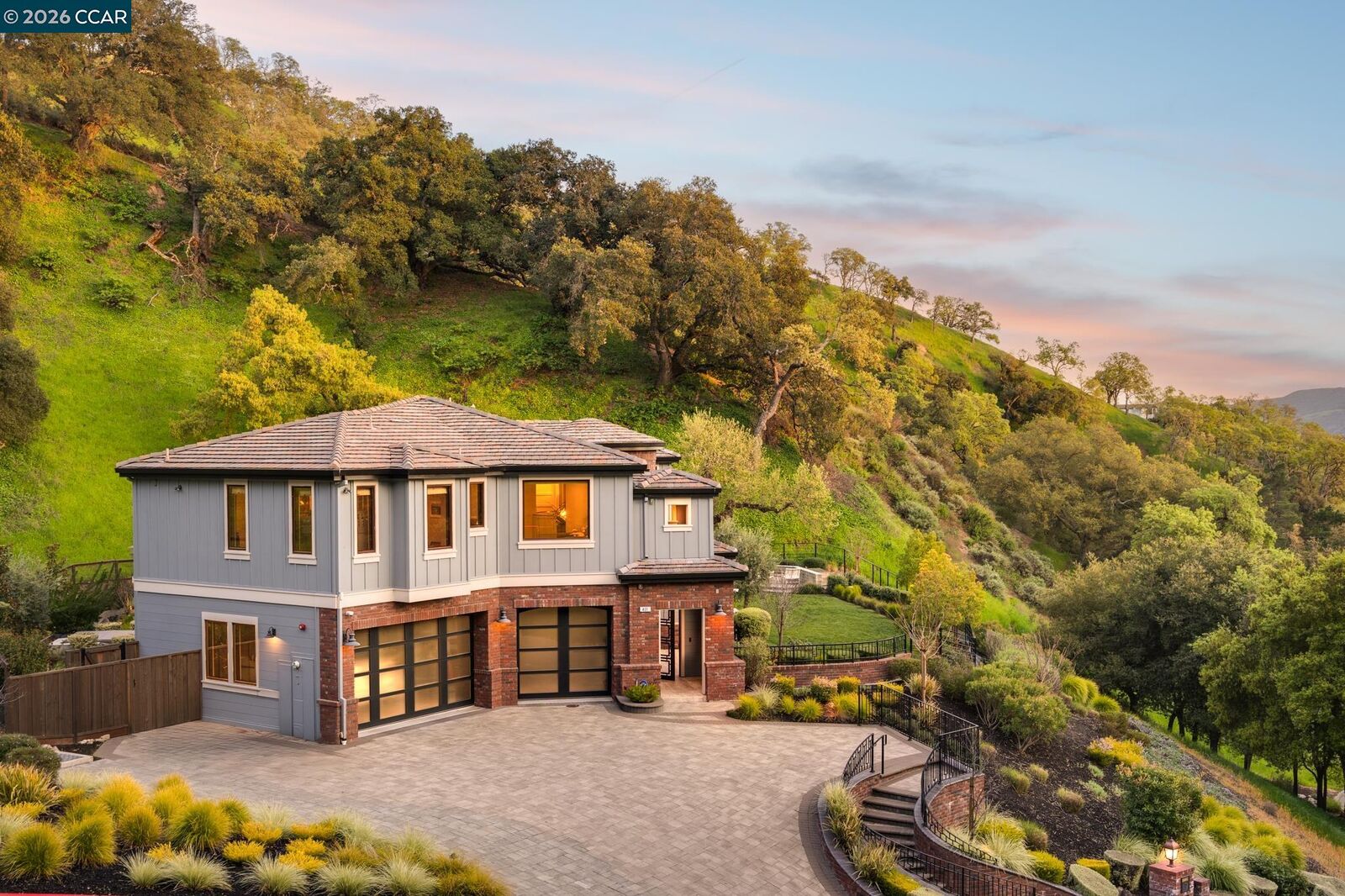 Property Photo:  401 Legacy Dr  CA 94507 