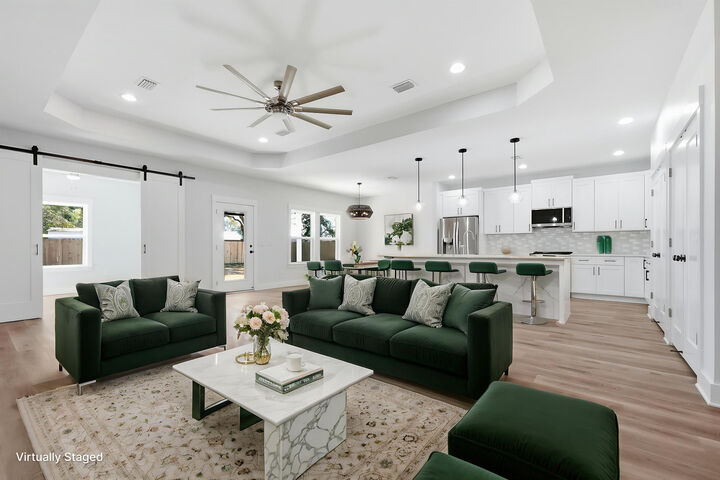 Property Photo:  6 Kohler Drive  FL 32569 