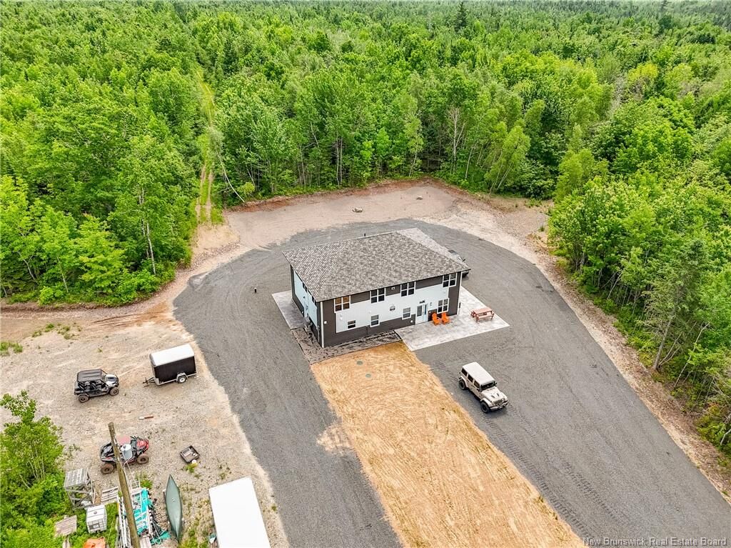 Photo de la propriété: 300 Boyne Road NB E5L 2C4