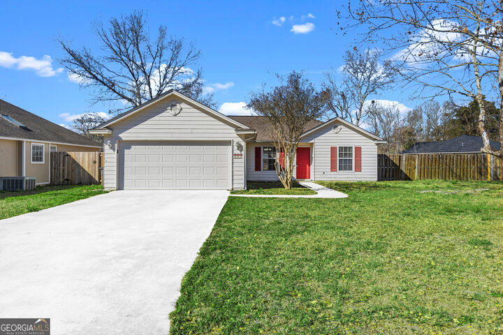 Property Photo:  401 Maggie Way  GA 31558 