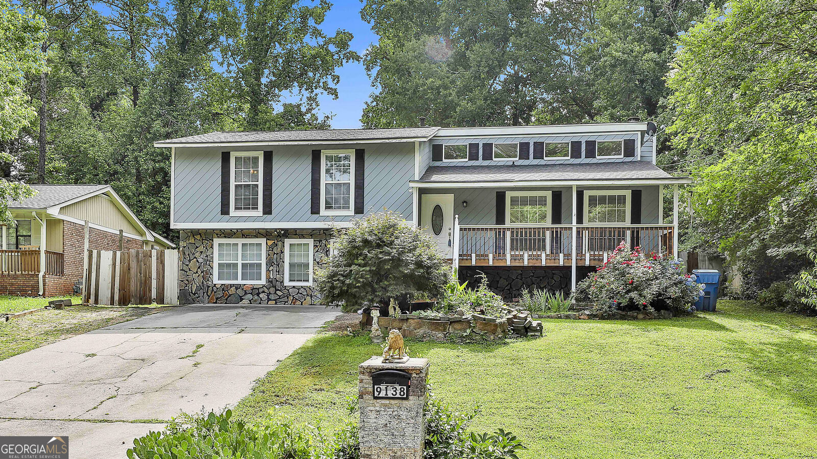 Property Photo:  9138 Sunset Drive  GA 30238 