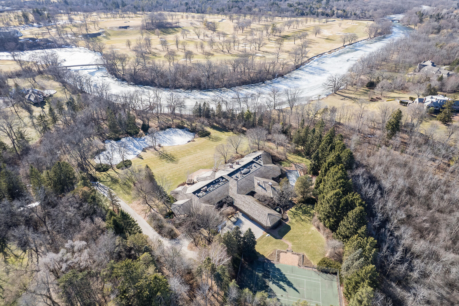 Property Photo: 8263 N River Rd WI 53217