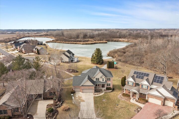 Property Photo:  1503 River Bluff Court  IL 61853 