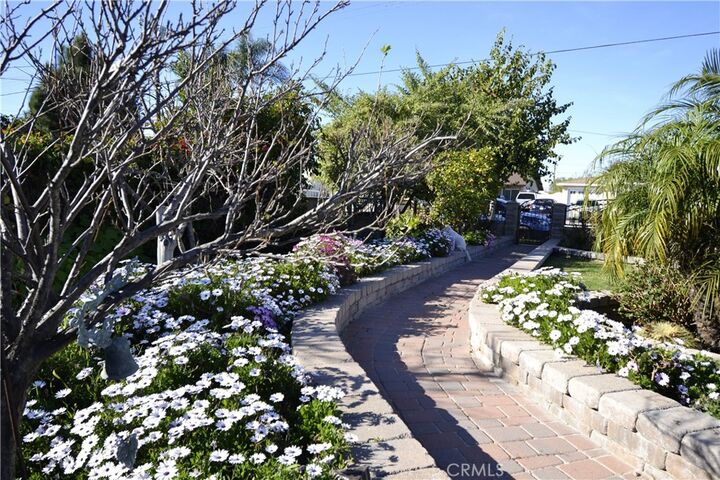 Property Photo:  1338 W 221st Street  CA 90501 