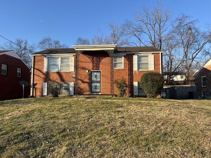 Property Photo:  3211 Panorama Dr  TN 37218 