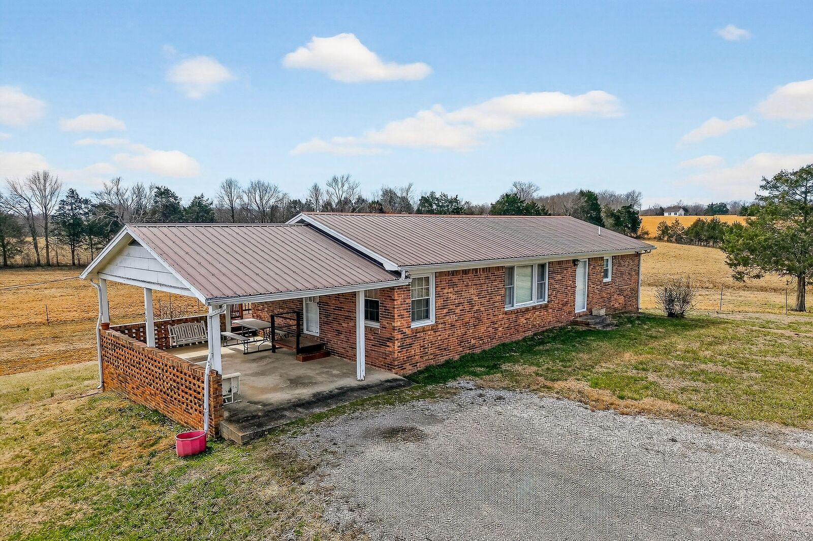 Property Photo:  468 Green Hill Rd  TN 37166 