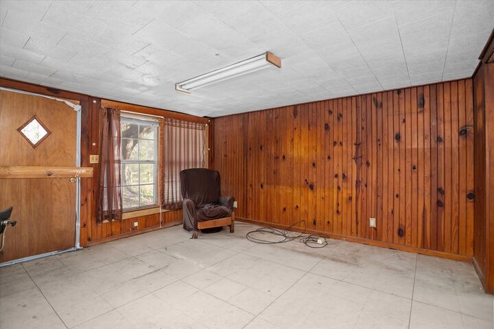 Property Photo: 588 Linvell Grimes Rd TX 75941