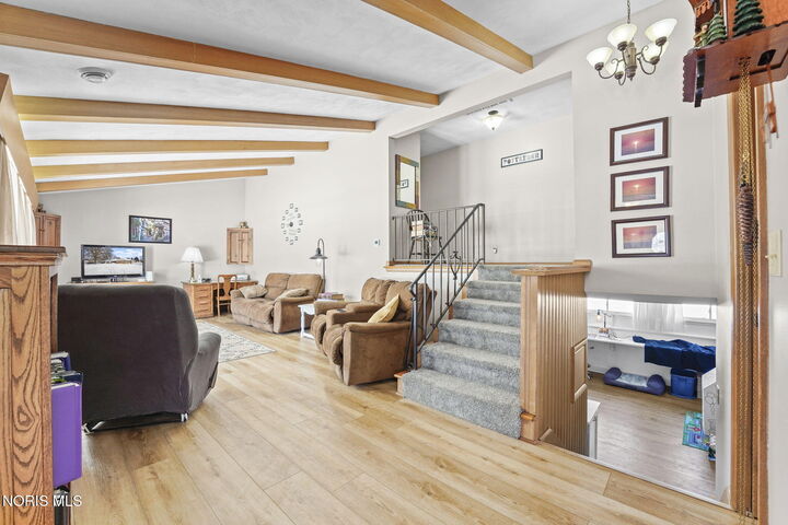 Property Photo:  1020 Country Club Drive  OH 45840 