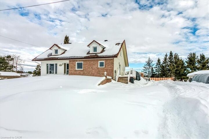 Property Photo:  2088 Pilon Street  ON P0M 1L0 