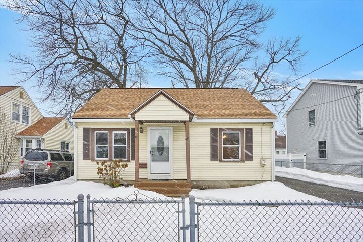 Property Photo:  33 Drexel St  MA 01104 