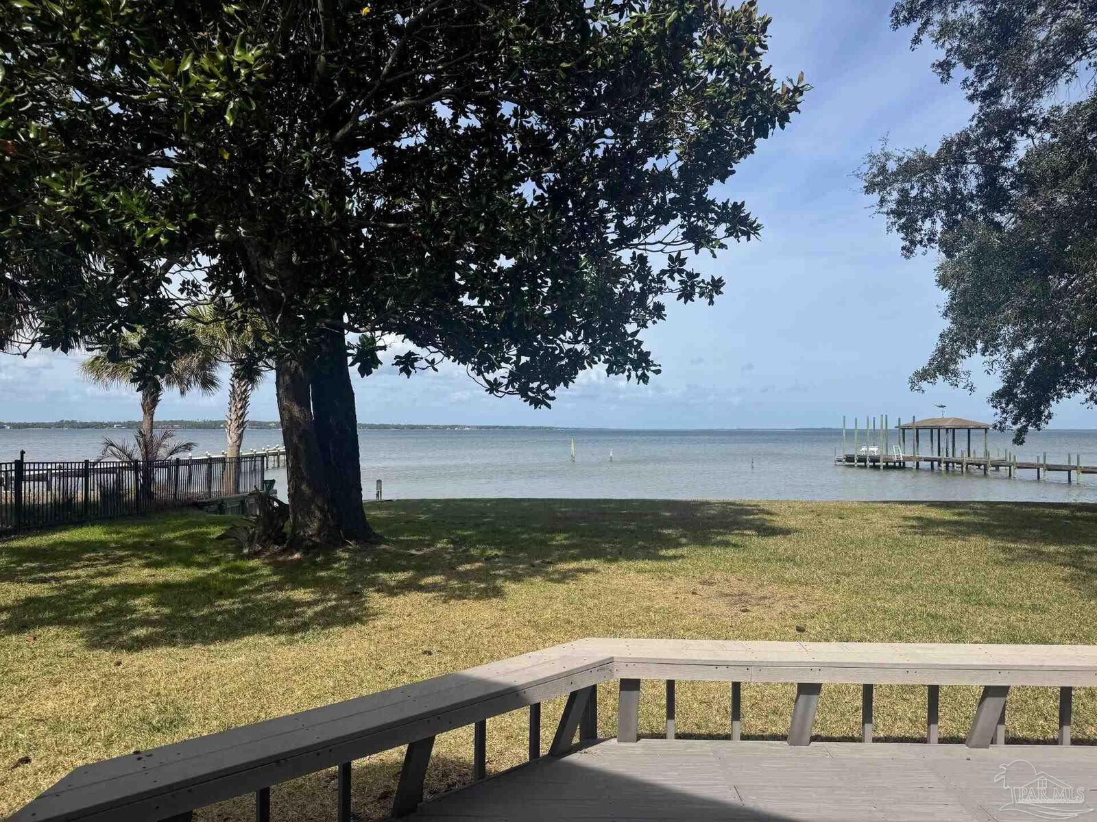 Property Photo: 16298 North Shore Dr FL 32507