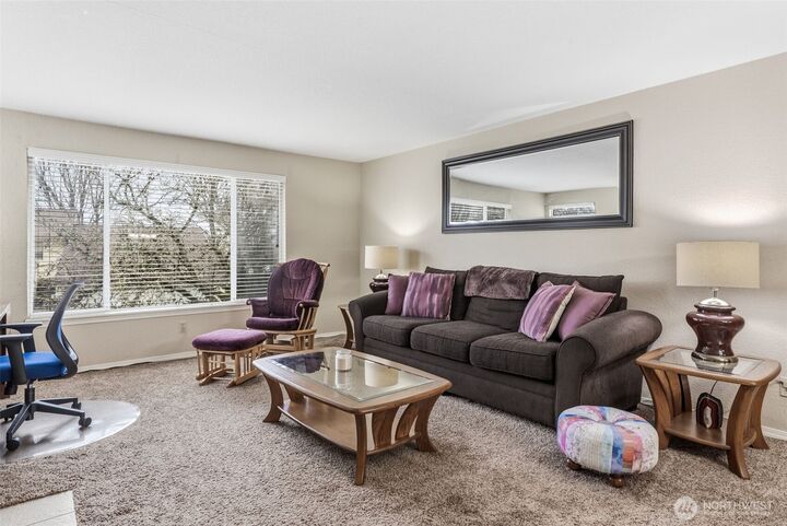 Property Photo:  516 SE 157th Avenue 31  WA 98684 