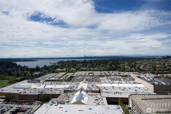Property Photo: 650 Bellevue Way NE 2404 WA 98004