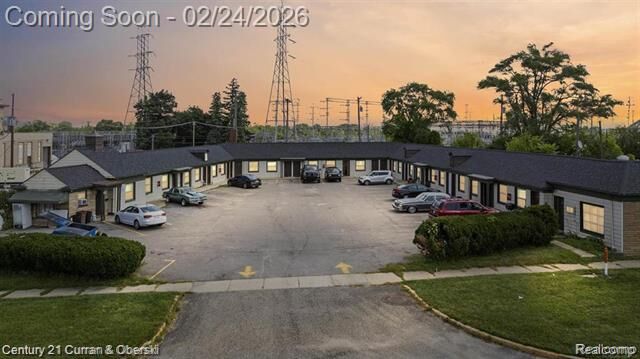 Property Photo:  44784 Woodward Avenue  MI 48341 
