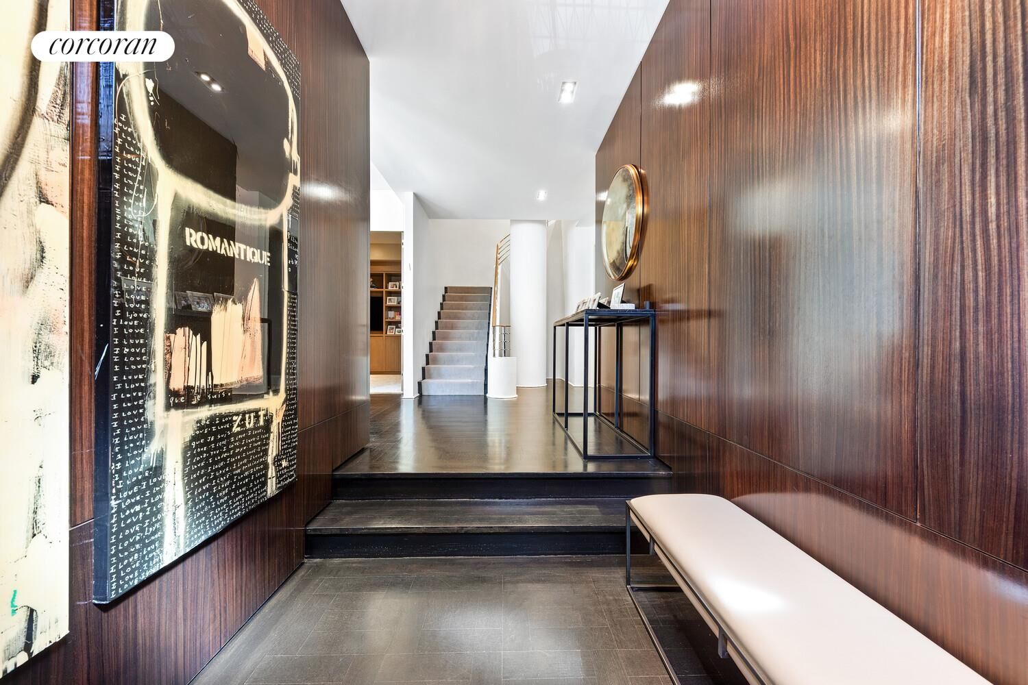 Property Photo:  170 E End Avenue M2  NY 10128 