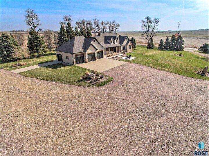 Property Photo:  969 60th Ave  MN 56116 