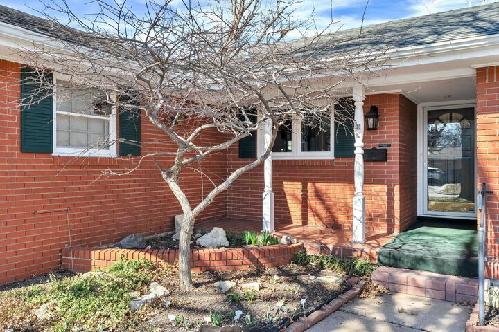 Property Photo: 6618 E 10th St KS 67206