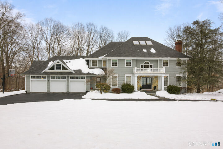 Property Photo:  71 Heming Way  CT 06903 