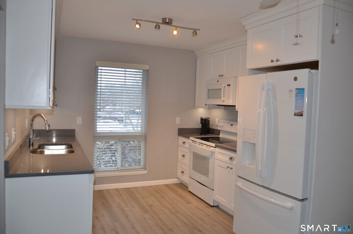 Property Photo: 178 Worth Avenue CT 06518