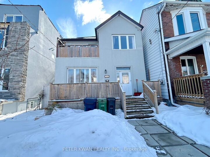 Property Photo:  1543 Dundas Street E  ON M4L 1K6 