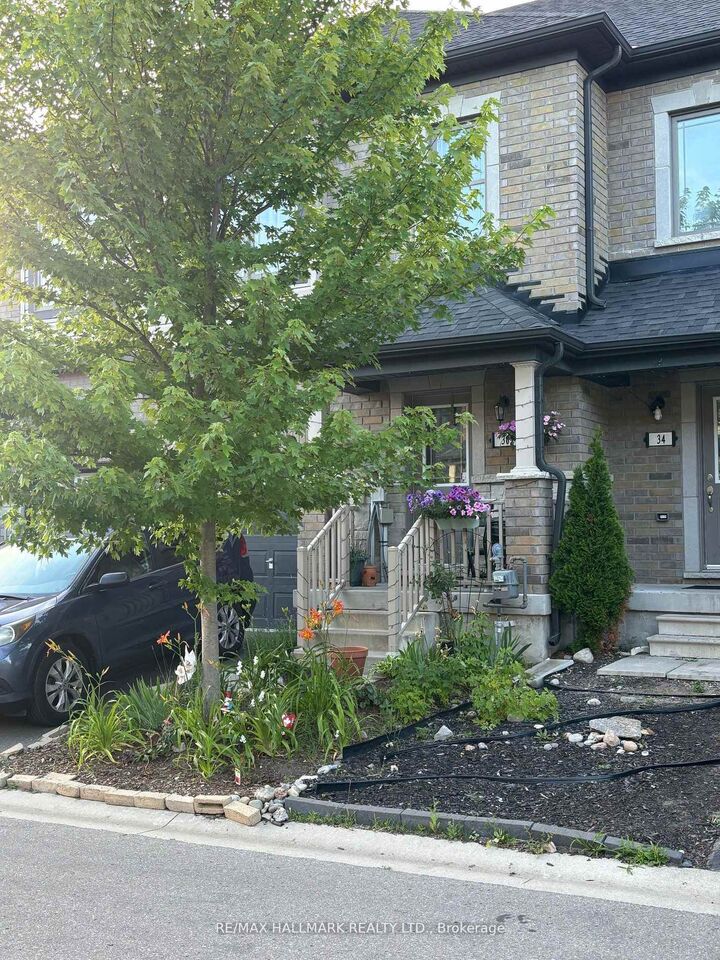 Property Photo: 36 Deneb Street ON L4M 0K6
