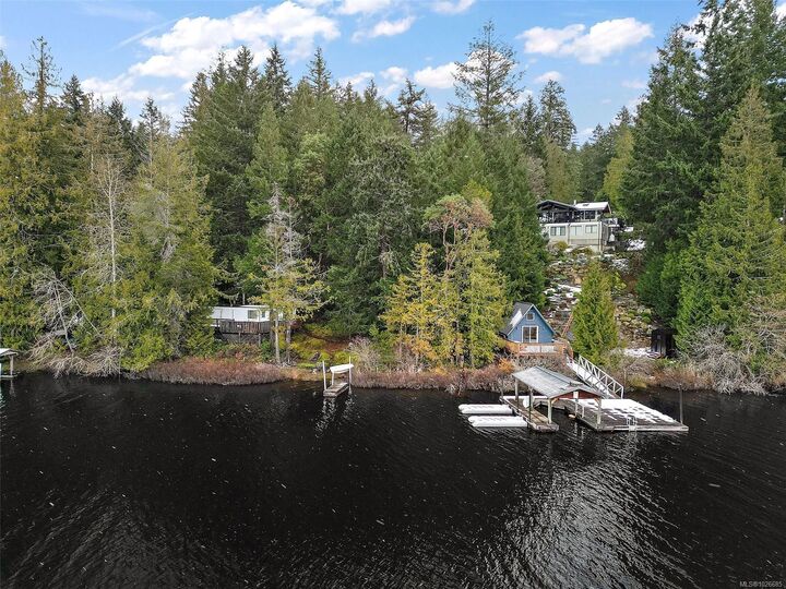 Photo de la propriété:  1894 Lakewood Rd  BC V9B 6B1 