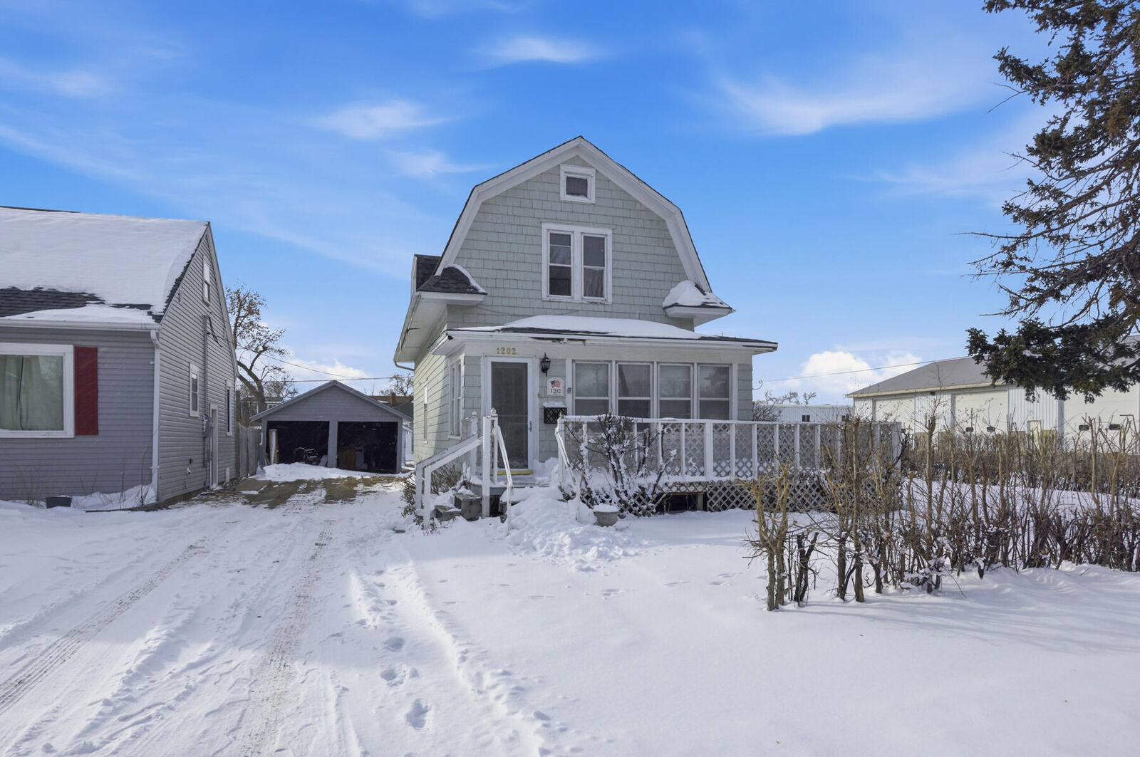 Property Photo:  1202 S 1st Street  SD 57401 