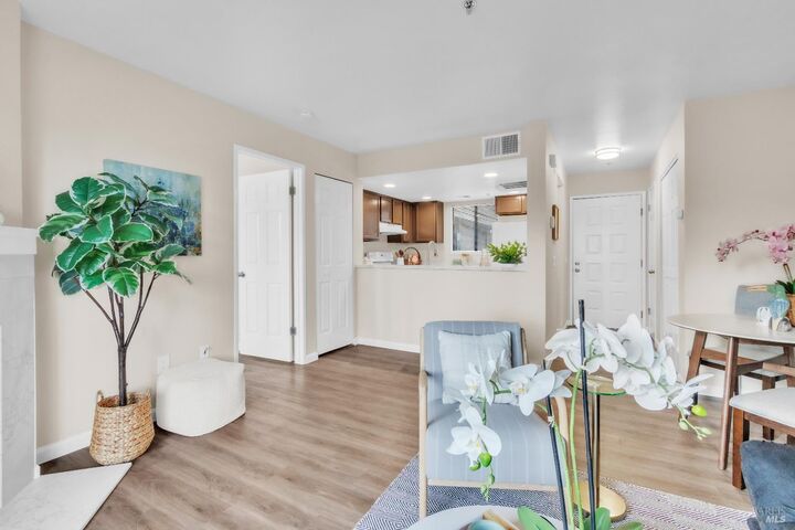 Property Photo: 202 Mariner Way CA 94945